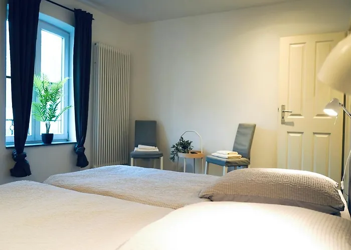 Haus Im Gruenen Fuer 6 Personen-3 Schlafzimmer- 3 Baedern -waschmaschine-grosse Terrasse- Vollausgestattete Kueche * Wolfsbourg