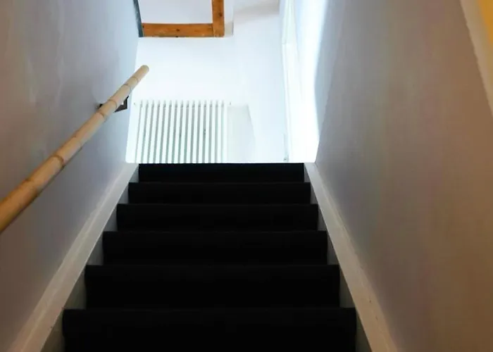 Haus Im Gruenen Fuer 6 Personen-3 Schlafzimmer- 3 Baedern -waschmaschine-grosse Terrasse- Vollausgestattete Kueche Appartement