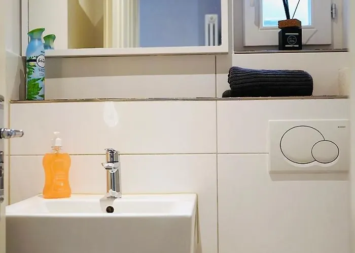 Appartement Haus Im Gruenen Fuer 6 Personen-3 Schlafzimmer- 3 Baedern -waschmaschine-grosse Terrasse- Vollausgestattete Kueche